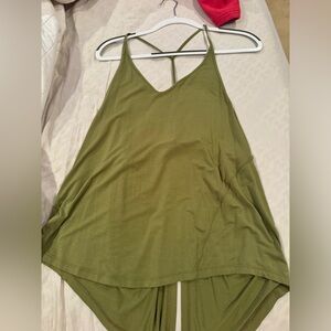 Green Lululemon Tank size 14